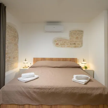 Tone I Maria By Istrialux 坎法奈尔